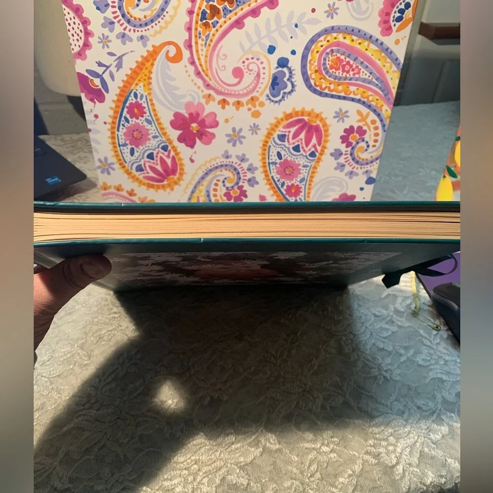 Vintage Anne Geddes photo album from 1997 EUC